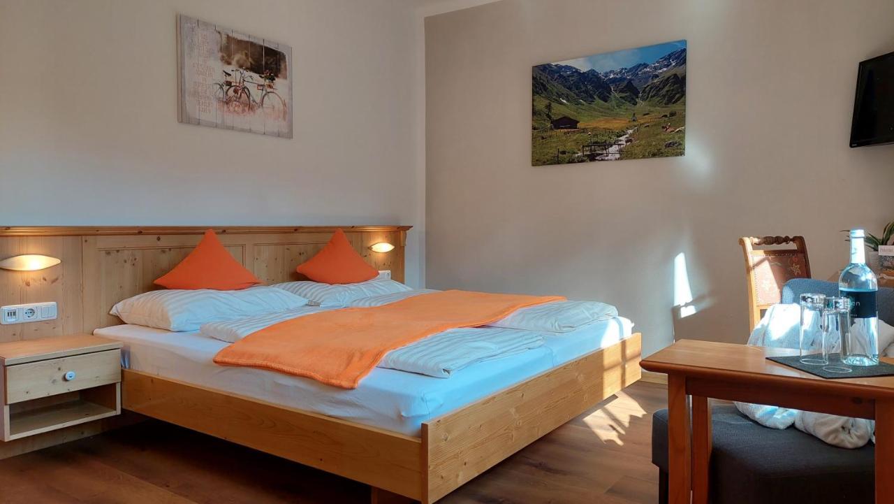Hotel Gasthof Gribelehof Lienz Exteriér fotografie